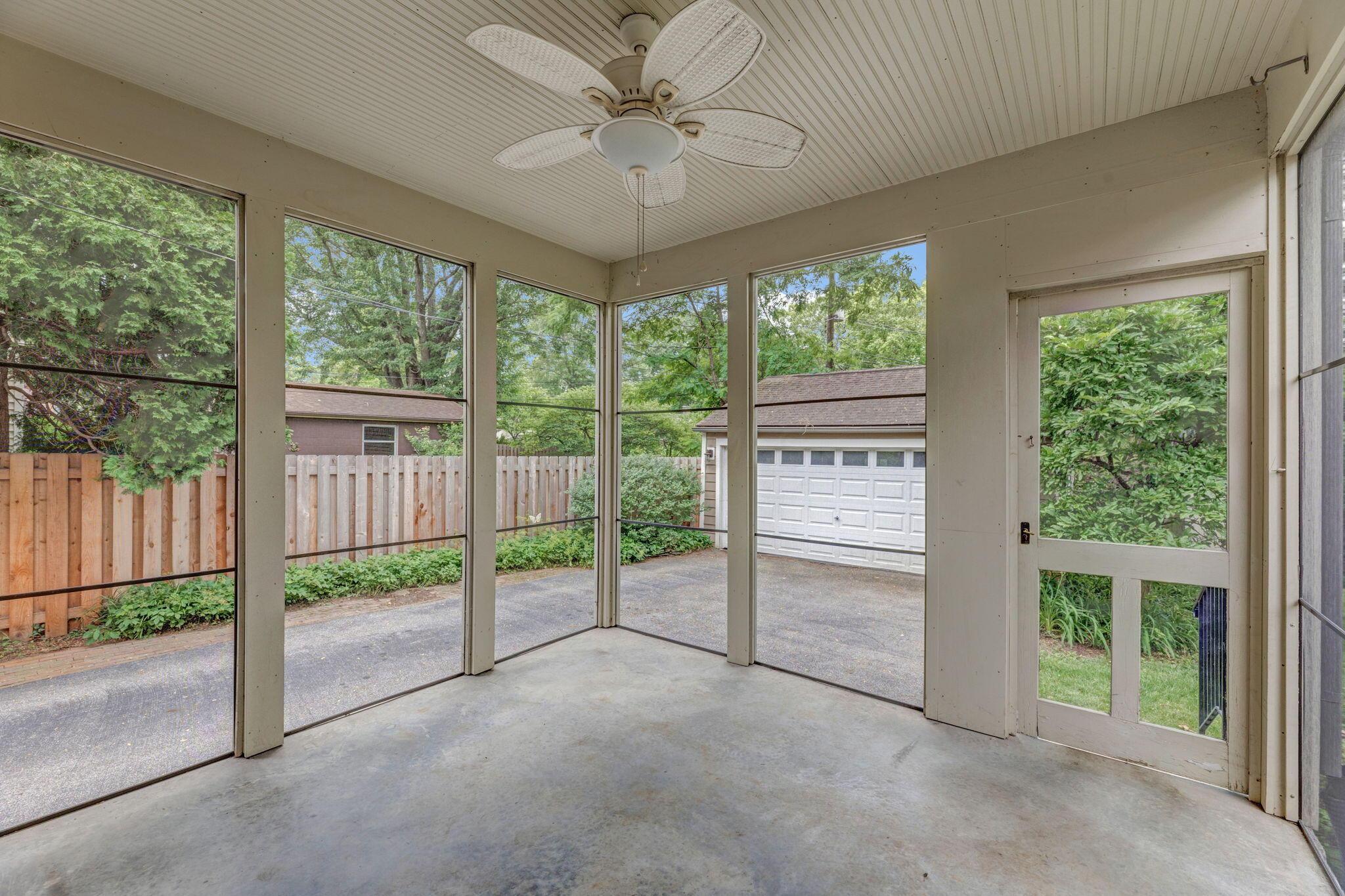 35 Brevoort Road Columbus, OH 43214 - Photo 37 of 48 Screened Porch
