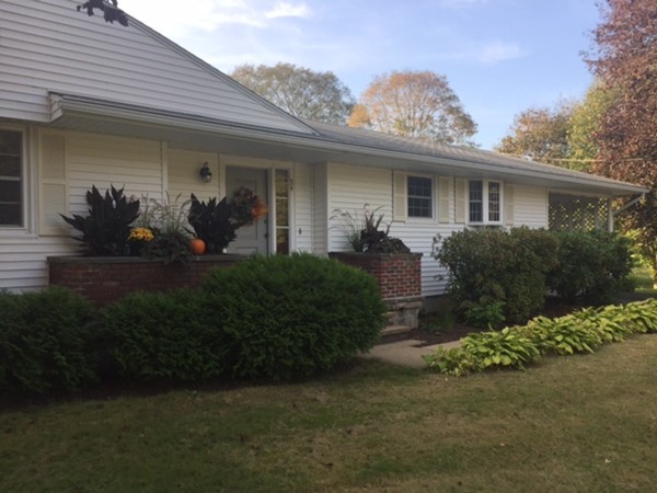 54 Mill Road Dudley, MA 01571 - Photo 1 of 28 Gallery Image 1