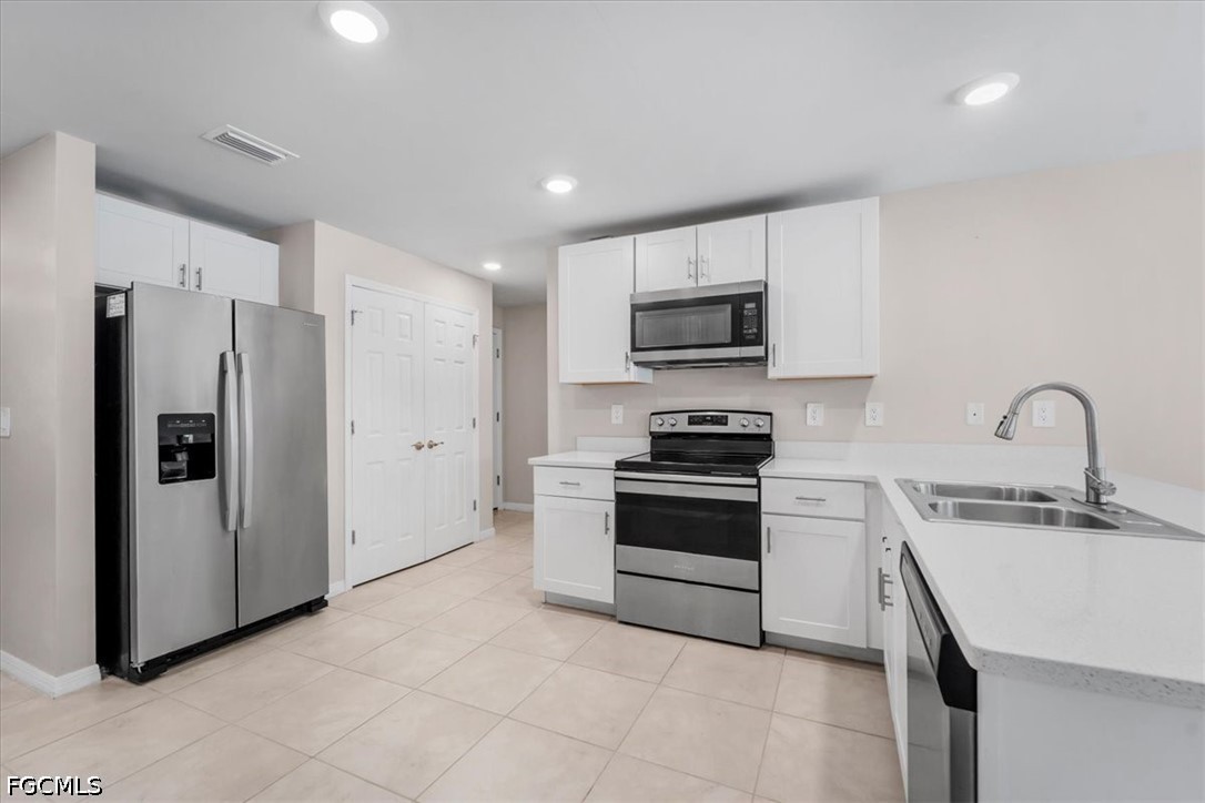 2004 Jeronimo Road LaBelle, FL 33935 - Photo 12 of 41