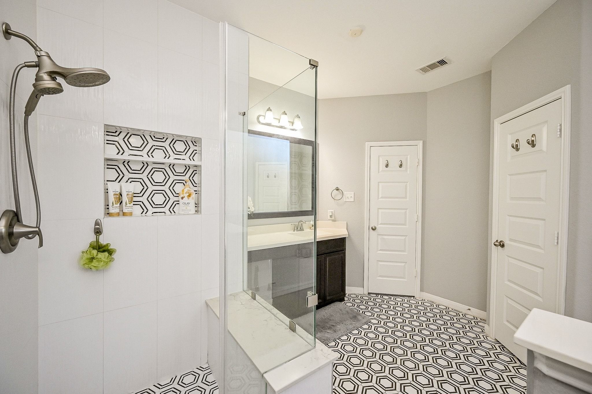 7042 Sliding Rock Circle Spring, TX 77379 - Photo 22 of 44 Luxurious primary bath with modern upgrades and stylish design.