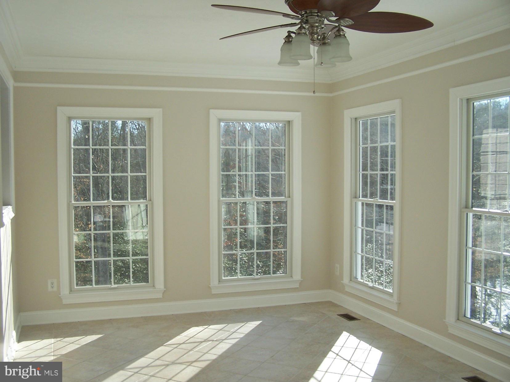 1079 Mountain View Road Fredericksburg, VA 22406 - Photo 14 of 30 Interior (General)