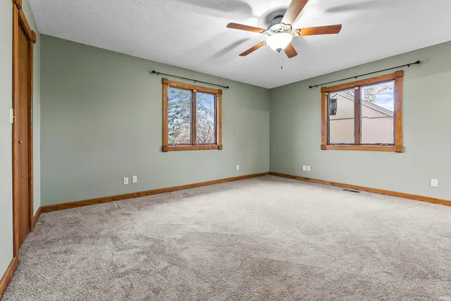 $350,000 | 106 EMS C30 Lane, Warsaw, IN 46582