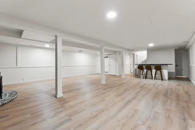 $350,000 | 106 EMS C30 Lane, Warsaw, IN 46582