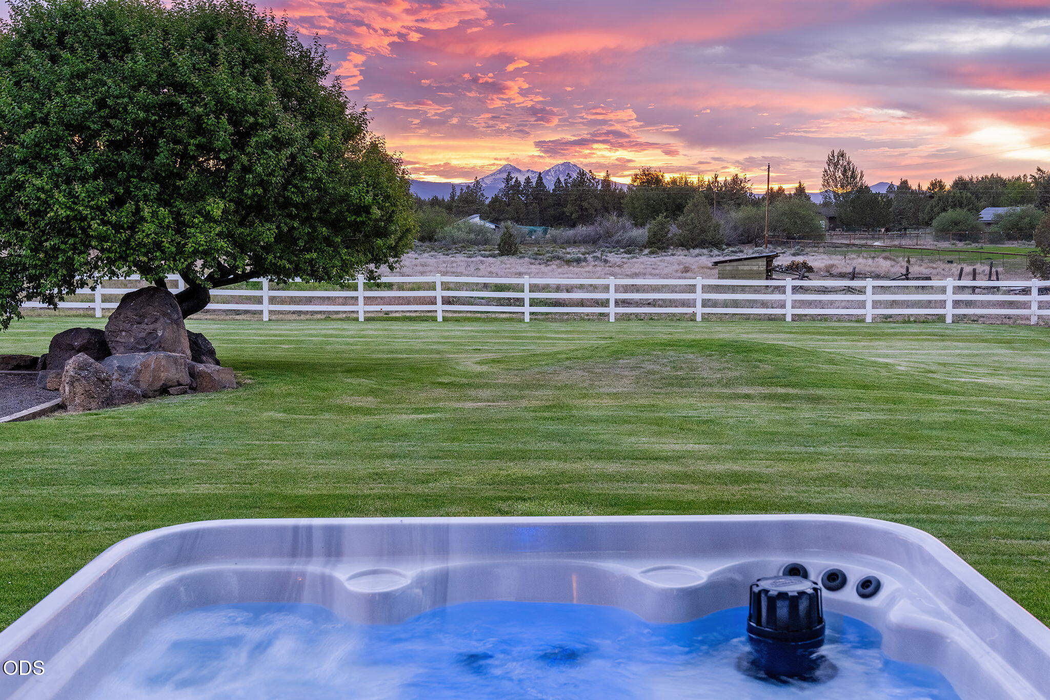 63531 Gentry Loop Bend, OR 97701 - Photo 6 of 72