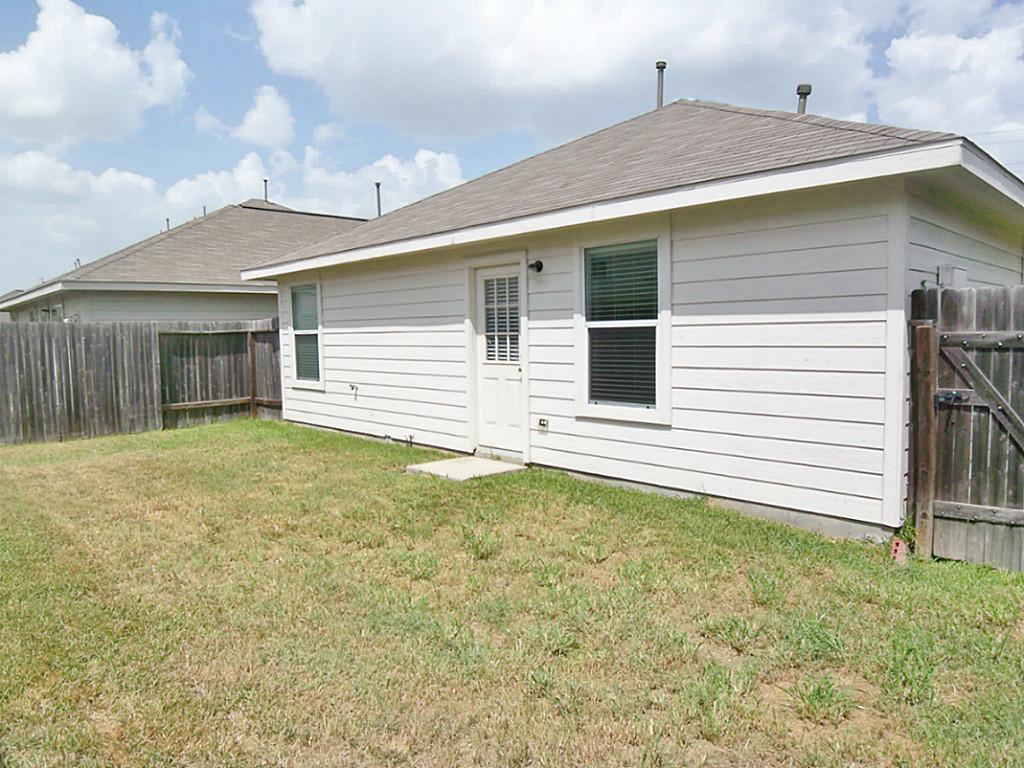 7335 Kransburg Ranch Drive Cypress, TX 77433 - Photo 17 of 21 Another view.