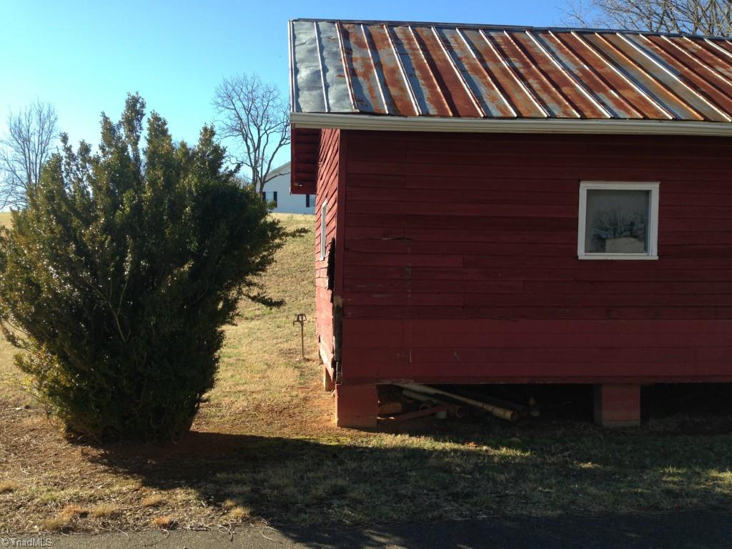 1490 McKinney Road Mount Airy, NC 27030 - Photo 30 of 30 Gallery Image 30
