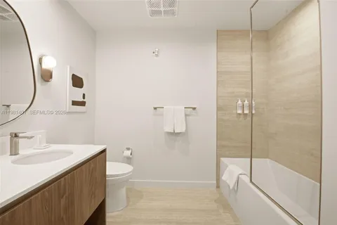 $989,000 | 1611 Southwest 2nd Avenue, Unit 301, Miami, FL 33129