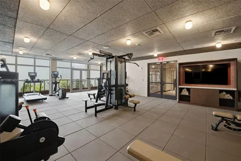 $989,000 | 1611 Southwest 2nd Avenue, Unit 301, Miami, FL 33129