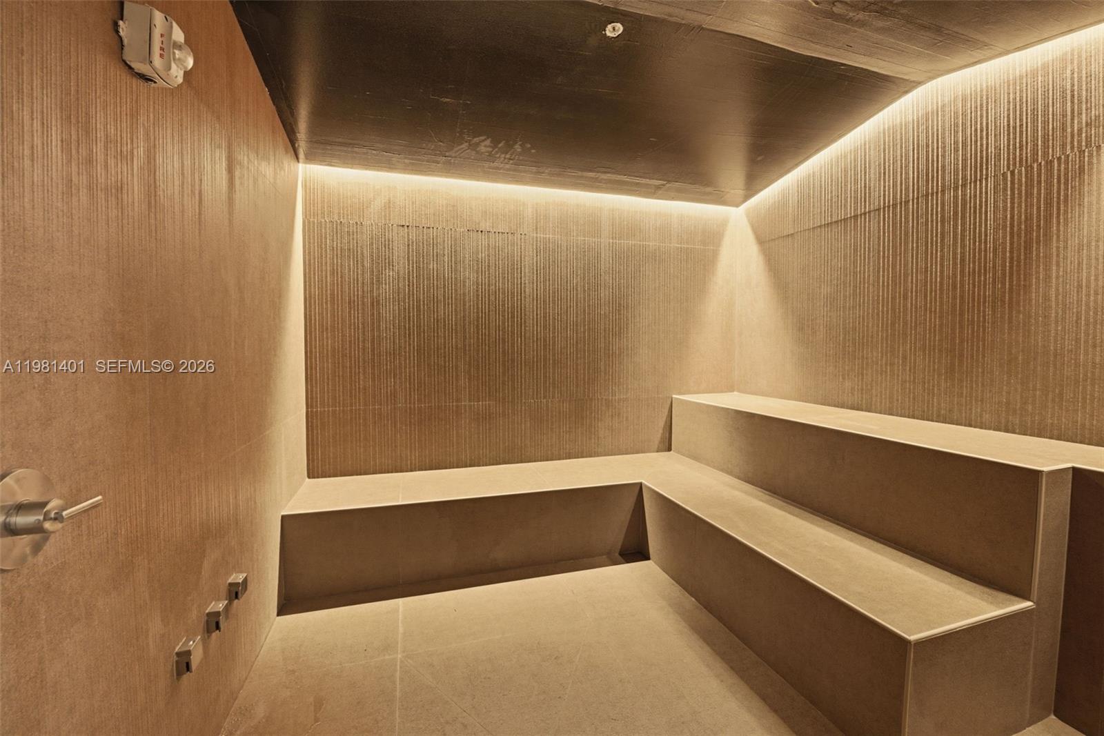 1611 Southwest 2nd Avenue, Unit 301 Miami, FL 33129 - Photo 20 of 27