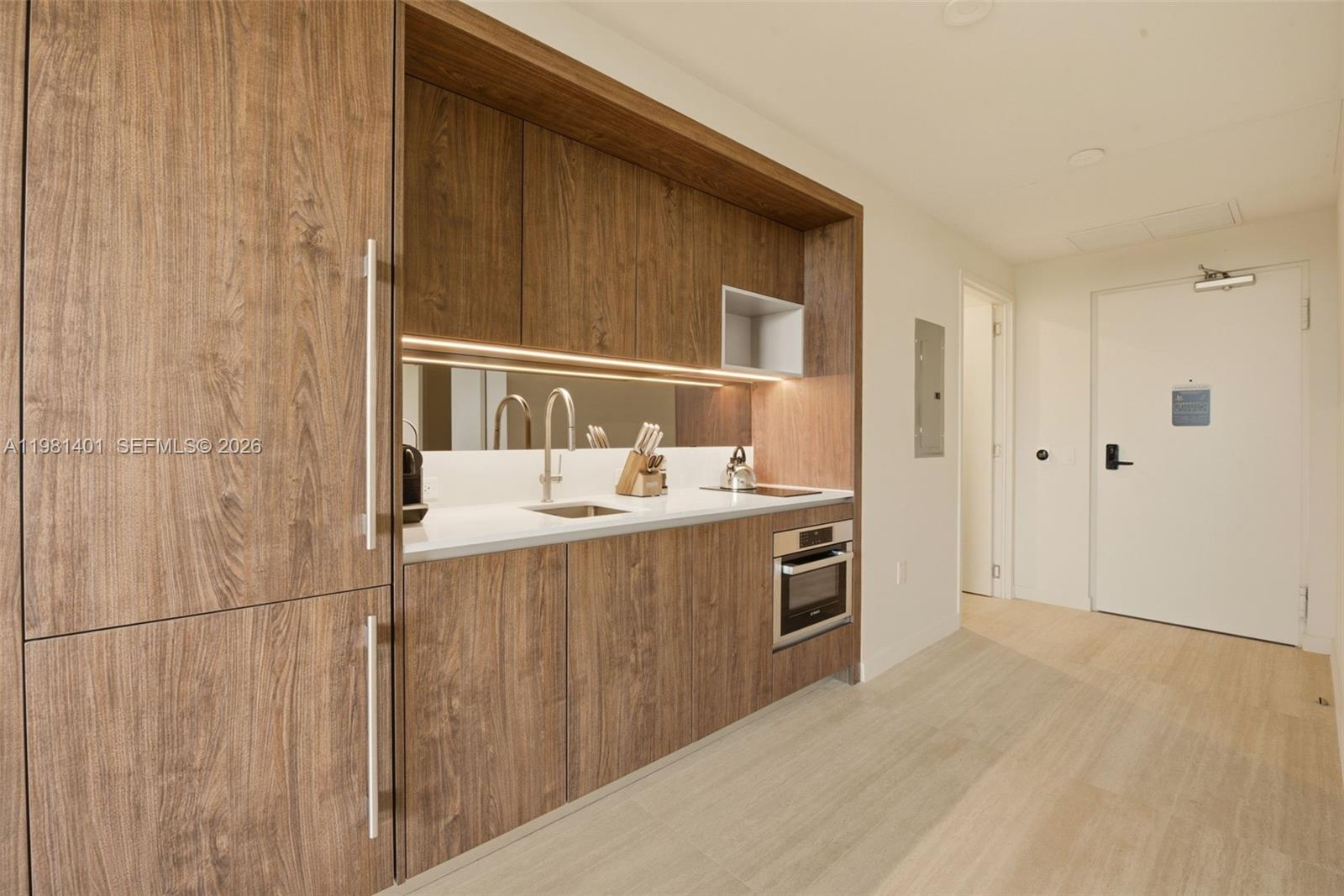 1611 Southwest 2nd Avenue, Unit 301 Miami, FL 33129 - Photo 5 of 27