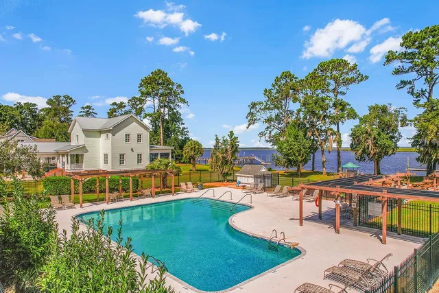 $569,000 | 1069 Fair Hope Drive Northeast, Townsend, GA 31331