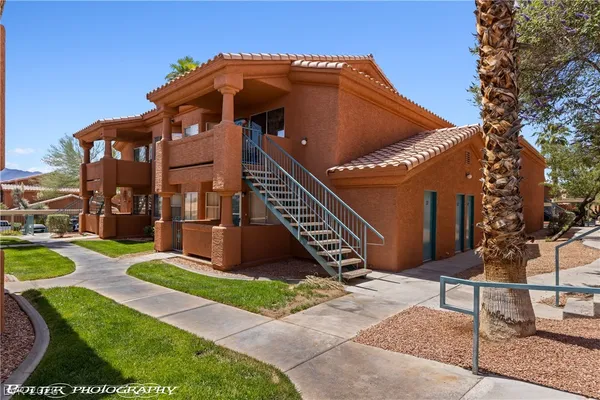 $185,000 | 962 Mesquite Springs Drive, Unit 202, Mesquite, NV 89027
