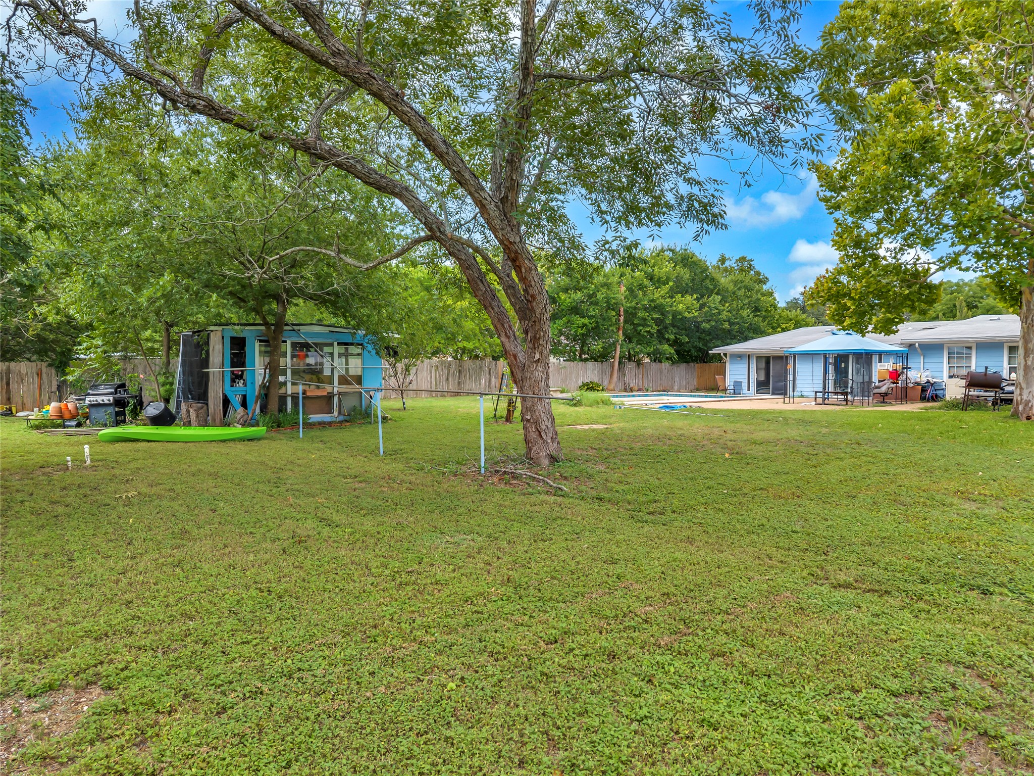 11909 Bluebonnet Lane Manchaca, TX 78652 - Photo 29 of 30 a view of house that has a big yard