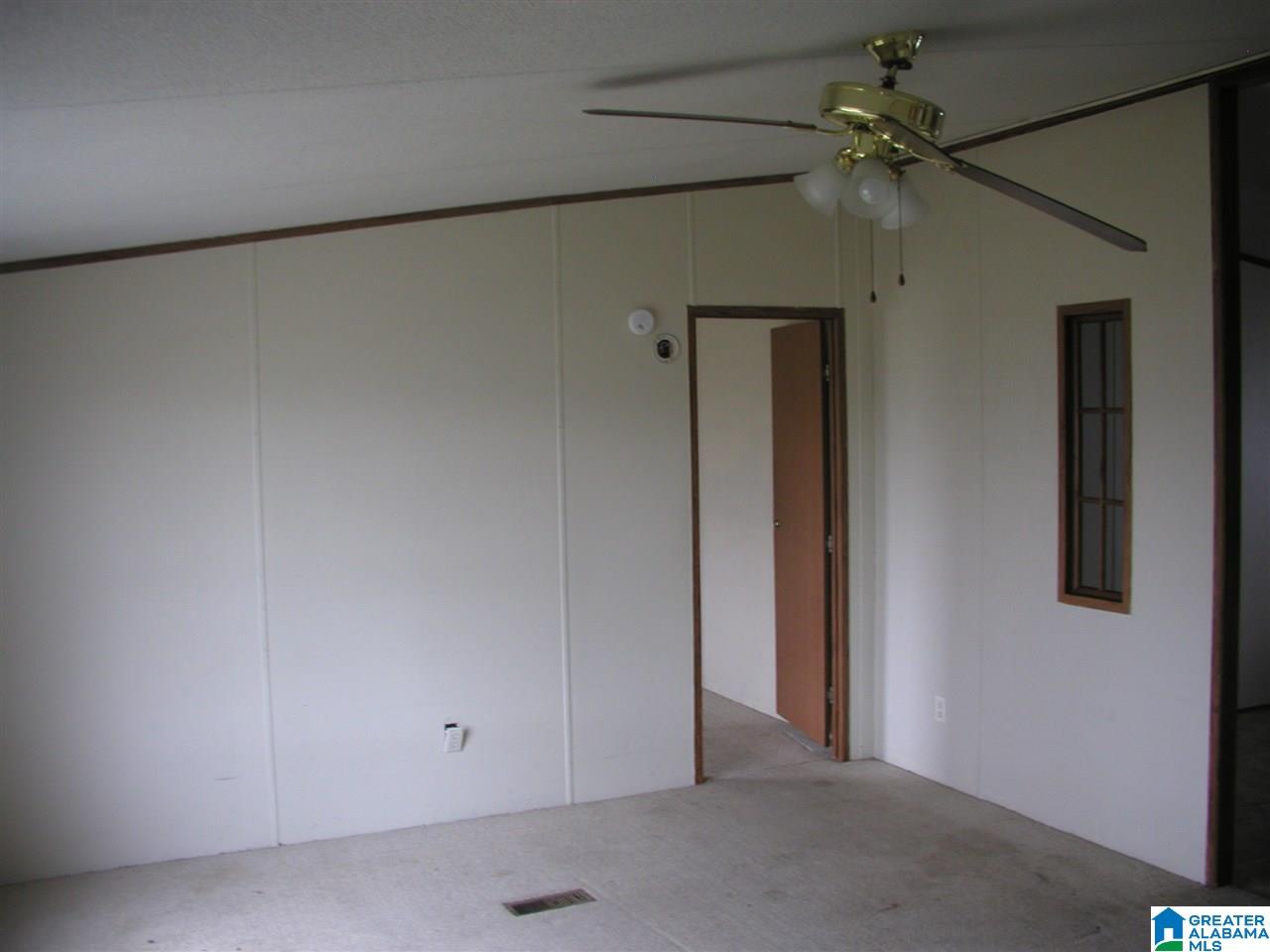 460 Robanna Circle Ohatchee, AL 36271 - Photo 4 of 11