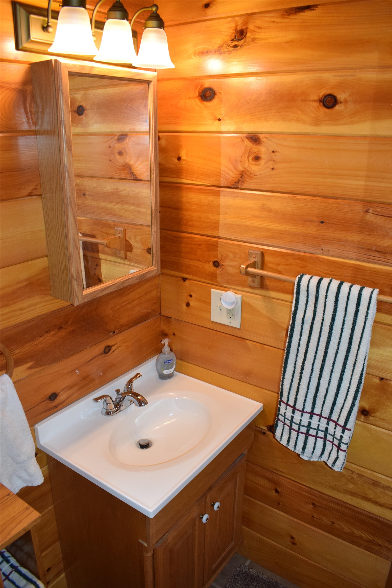 157 Sullivan Road Stark, NH 03582 - Photo 18 of 40