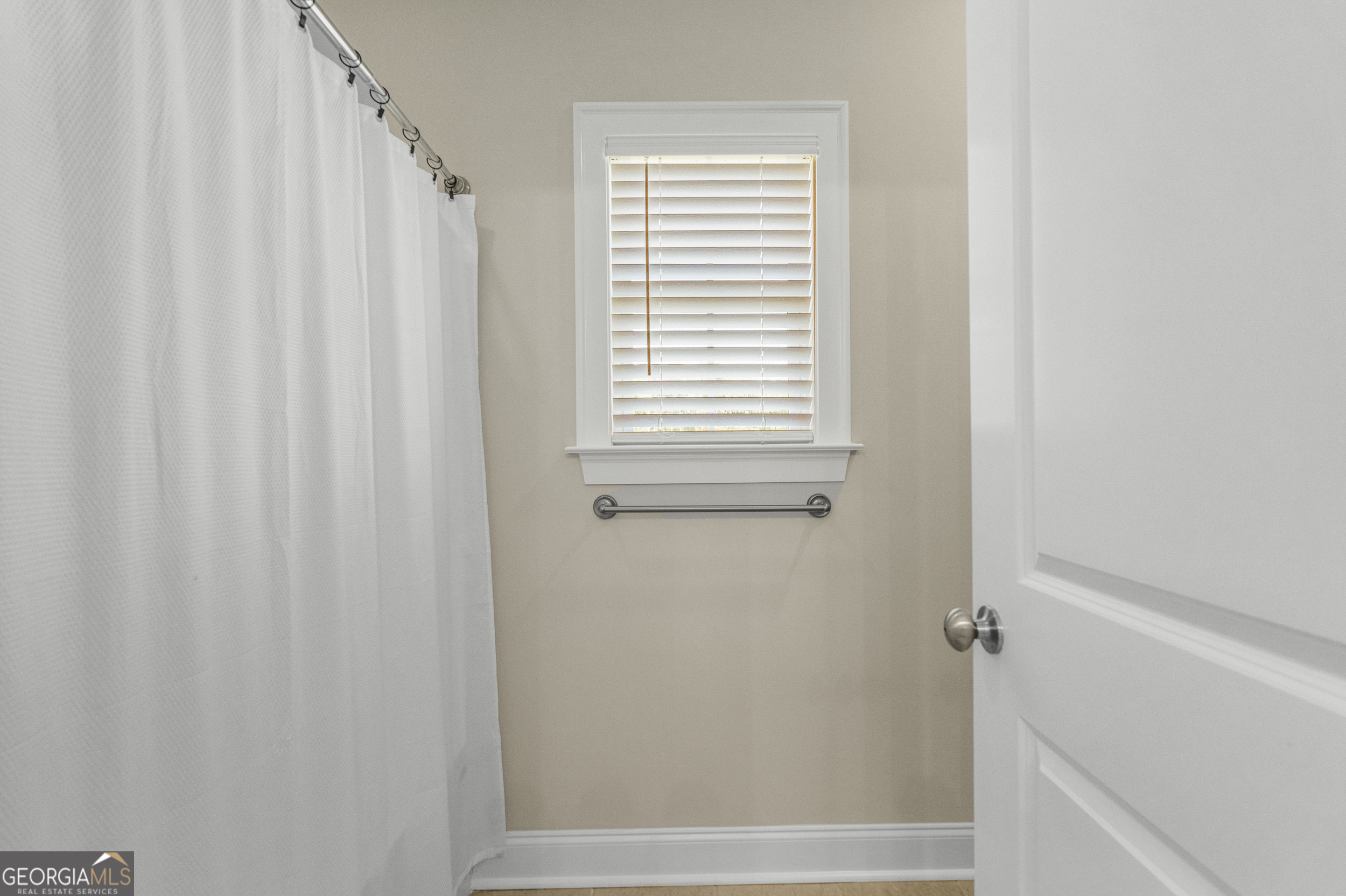 334 Orchard Drive Fortson, GA 31808 - Photo 35 of 48 a bathroom with a bathtub