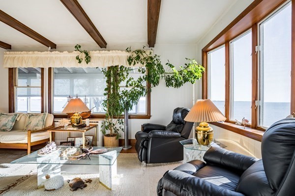 89 R Upland Road Winthrop, MA 02152 - Photo 18 of 36