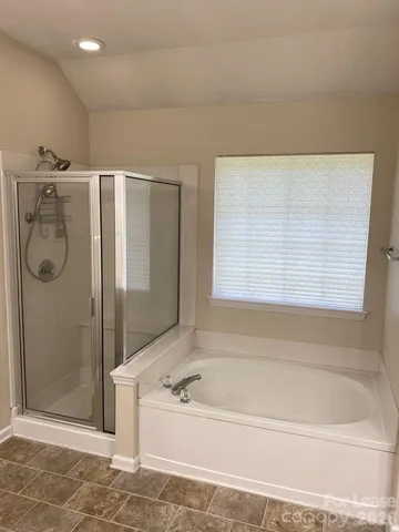 $2,400 | 10603 Old Bridge Lane, Charlotte, NC 28269