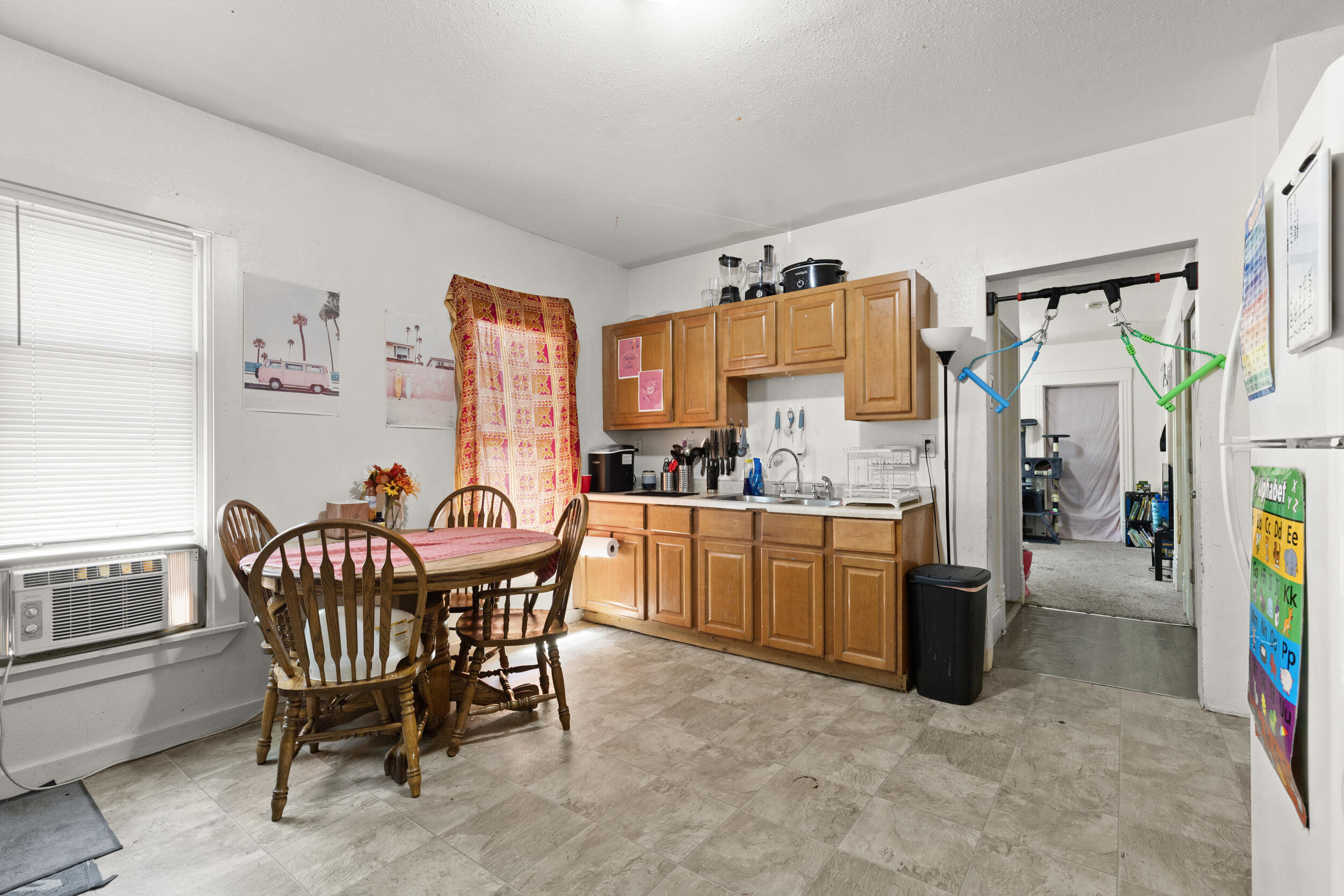2122 South 26th Street, Unit 2122A Milwaukee, WI 53215 - Photo 15 of 26 Upper Kitchen