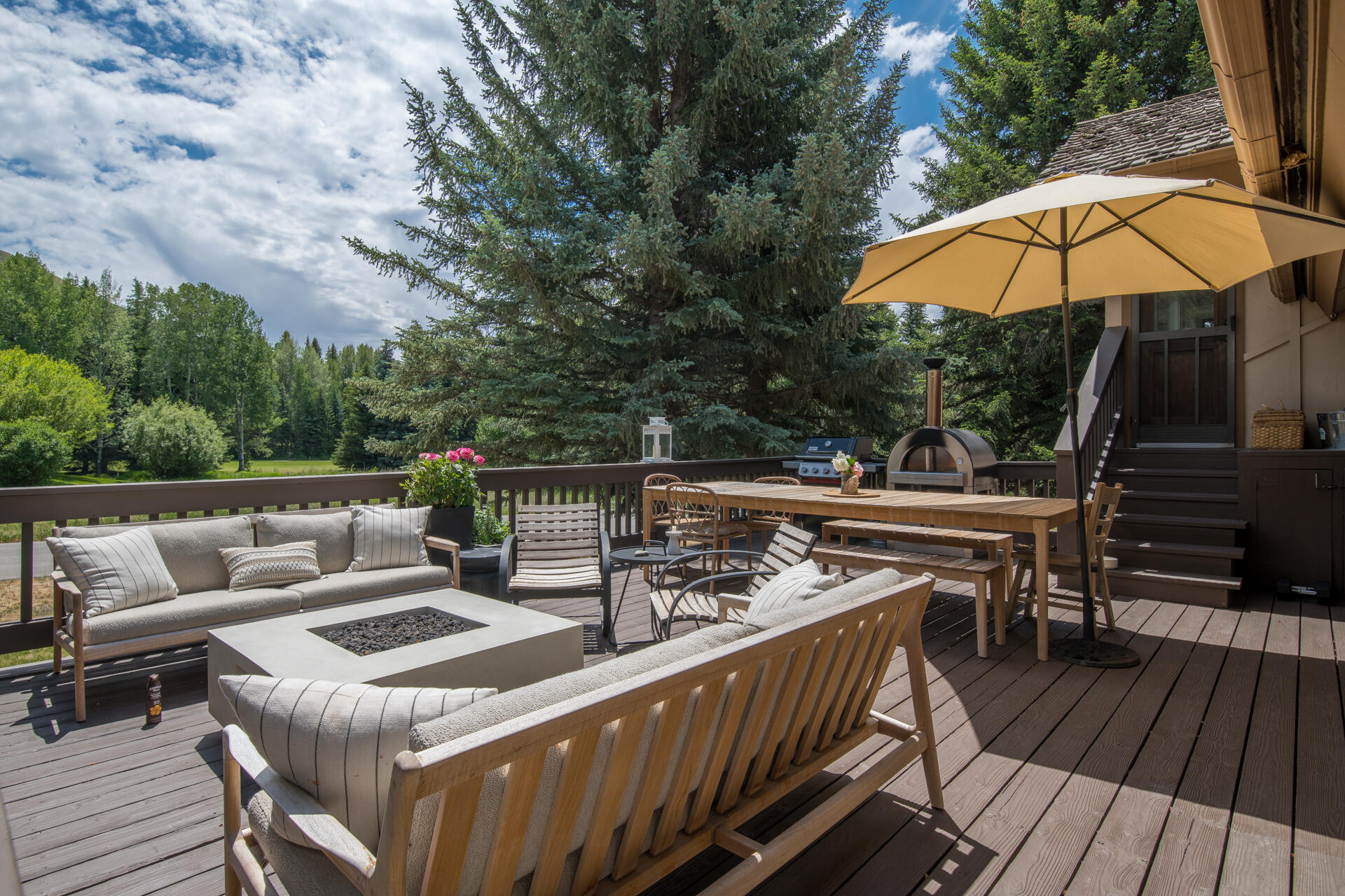 400 Fairway Road Sun Valley, ID 83353 - Photo 17 of 23 Deck
