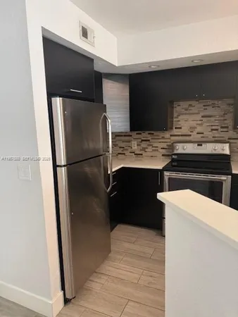 $2,300 | 565 Vista Isles Drive, Unit 2011, Sunrise, FL 33325