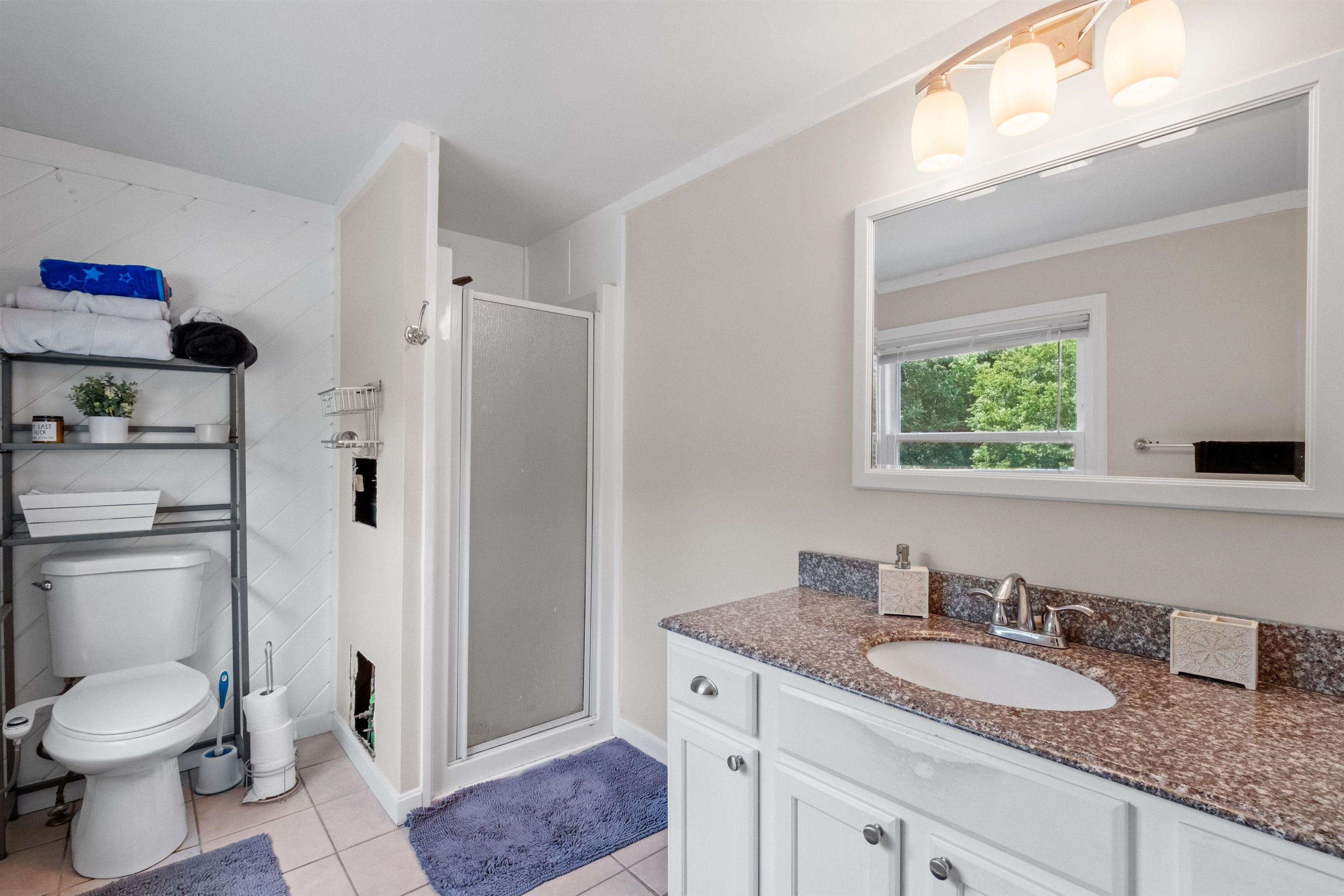 271 River Road Bow, NH 03304 - Photo 12 of 40