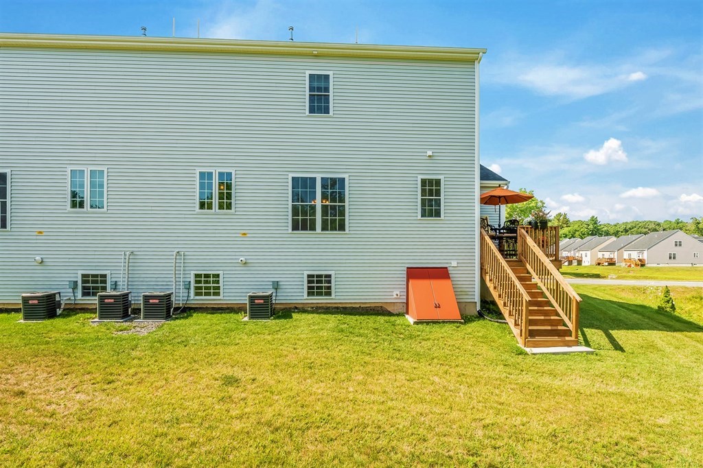 32 Beaver Pond Road, Unit 32 Milford, MA 01757 - Photo 35 of 37 Gallery Image 35