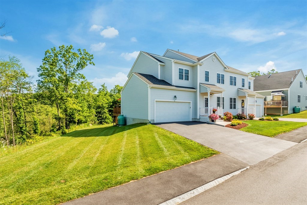 32 Beaver Pond Road, Unit 32 Milford, MA 01757 - Photo 5 of 37 Gallery Image 5