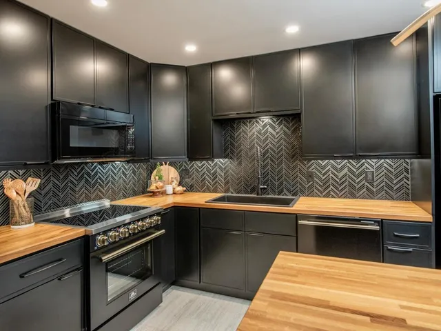 $240,000 | 7401 West 101st Street, Unit 111, Bloomington, MN 55438