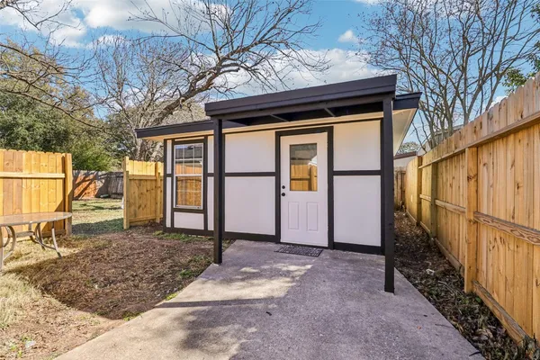 $2,270 | 1307 Saddle Rock Drive, Houston, TX 77088