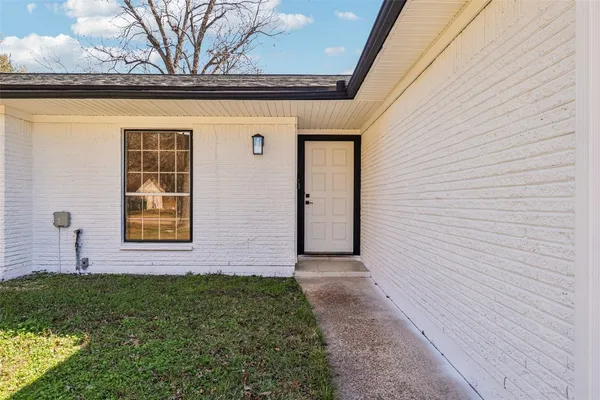 $2,270 | 1307 Saddle Rock Drive, Houston, TX 77088