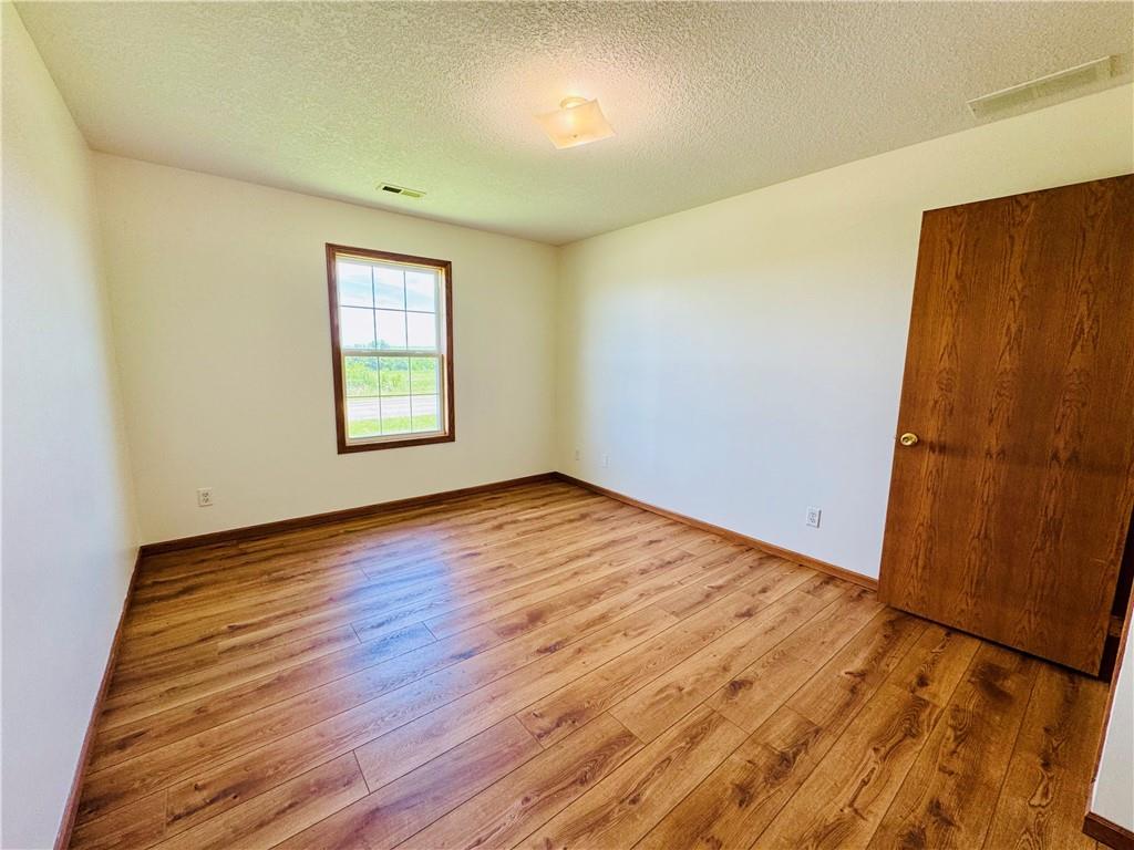 405 South Country Club Road Maryville, MO 64468 - Photo 14 of 19