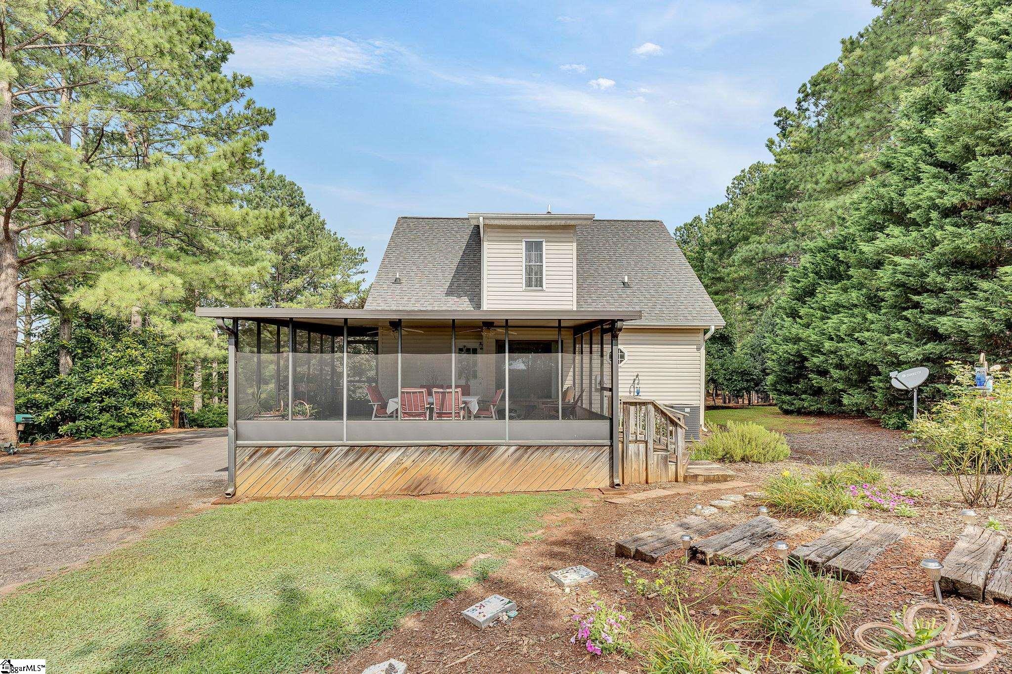 379 Stewart Road Six Mile, SC 29682 - Photo 23 of 36