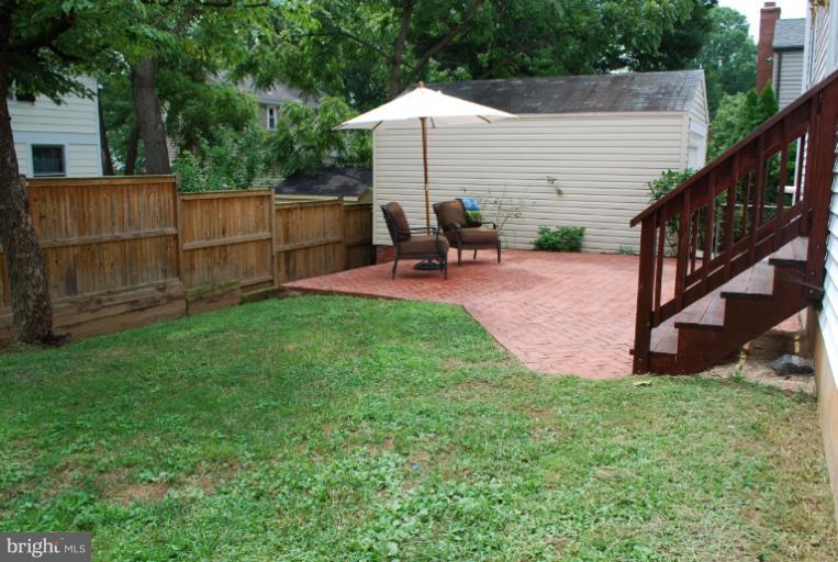 5321 Wakefield Road Bethesda, MD 20816 - Photo 12 of 18 Exterior (Rear)