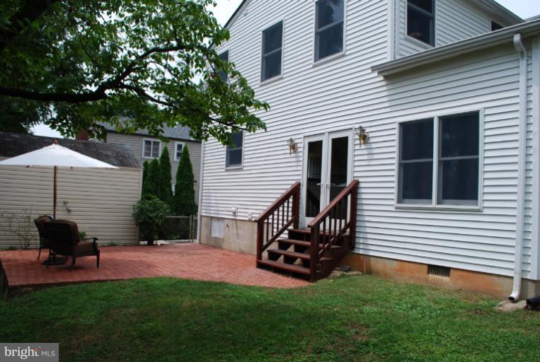 5321 Wakefield Road Bethesda, MD 20816 - Photo 18 of 18 Exterior (Rear)