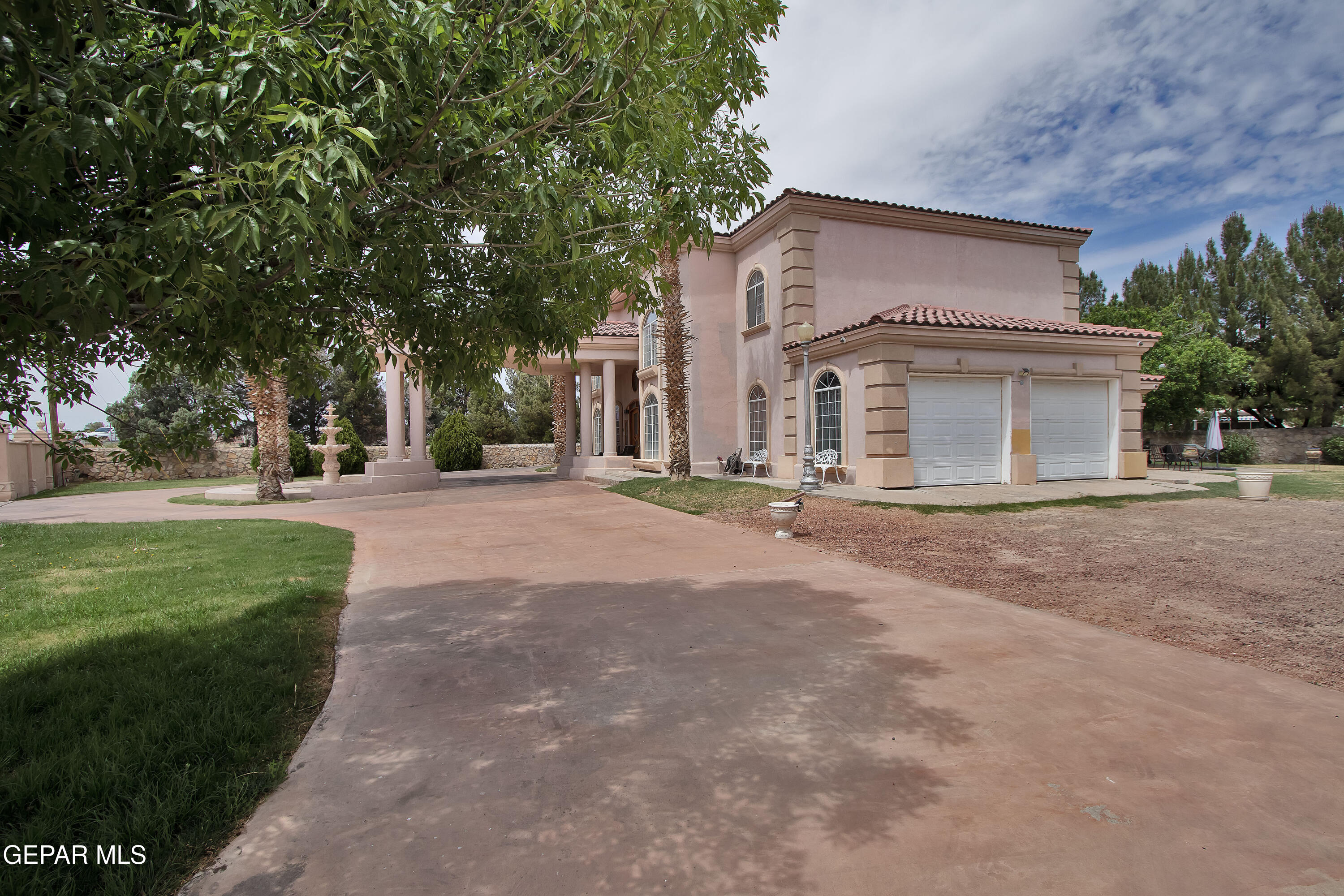 861 Country Club Road El Paso, TX 79932 - Photo 8 of 104 Front
