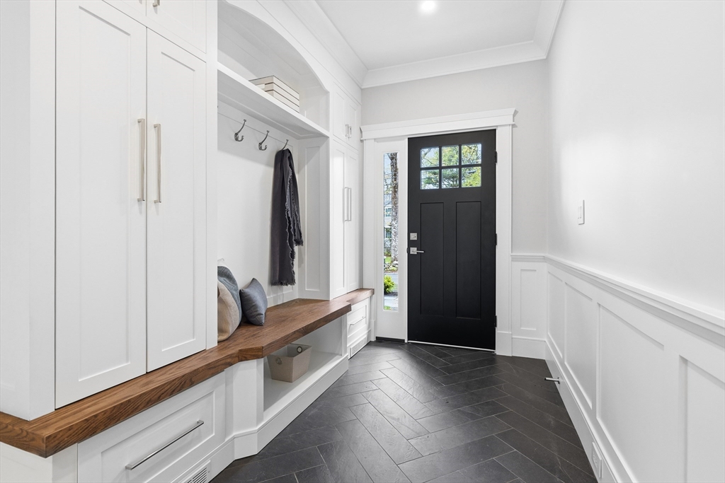 21 Balfour Street Lexington, MA 02421 - Photo 15 of 42