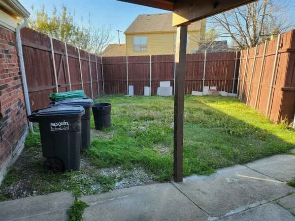 $1,750 | 822 Colchester Drive, Mesquite, TX 75149