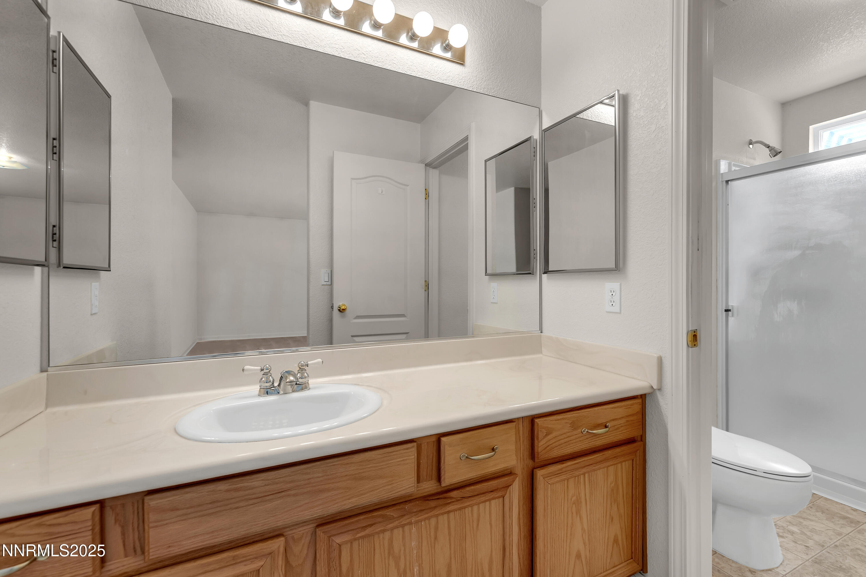 17330 Desert Lake Drive Reno, NV 89508 - Photo 11 of 24 DesertLake17330-021