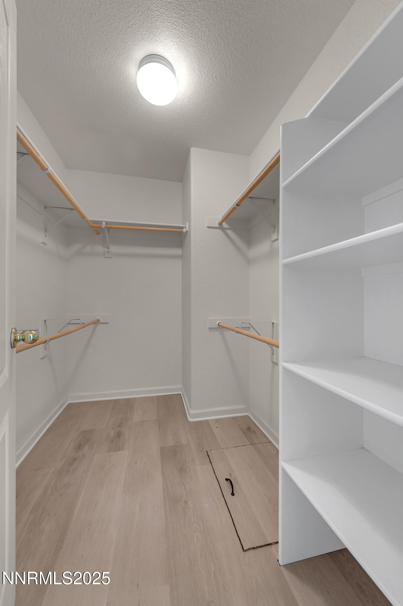 17330 Desert Lake Drive Reno, NV 89508 - Photo 13 of 24 DesertLake17330-023