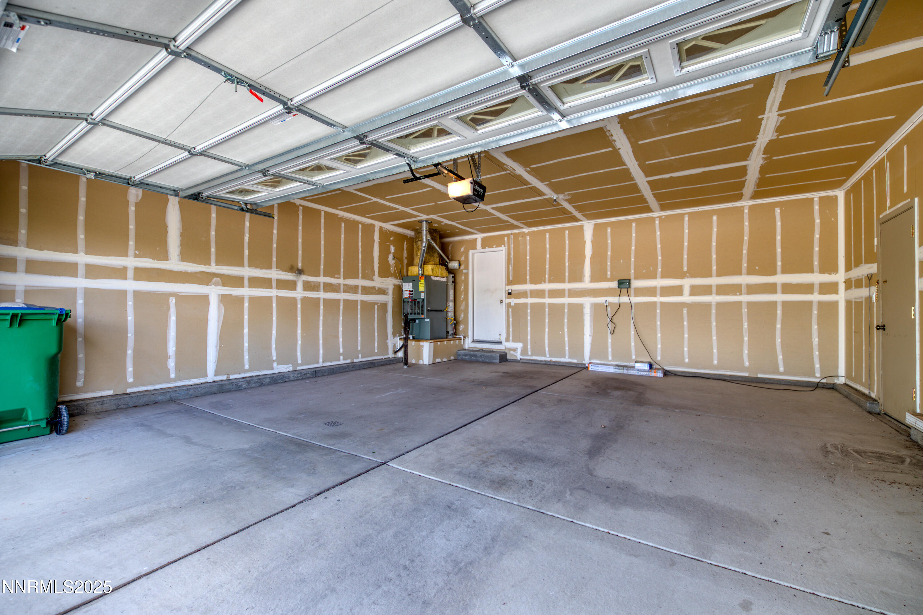 17330 Desert Lake Drive Reno, NV 89508 - Photo 19 of 24 DesertLake17330-041