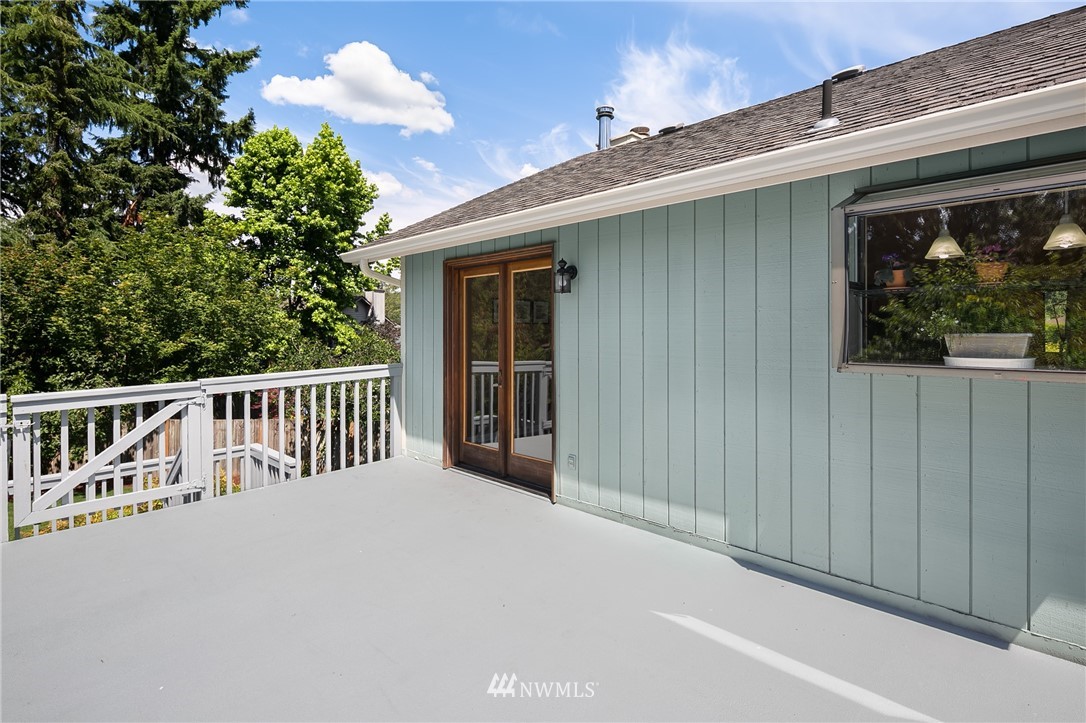 22410 19th Avenue Southeast Bothell, WA 98021 - Photo 21 of 25