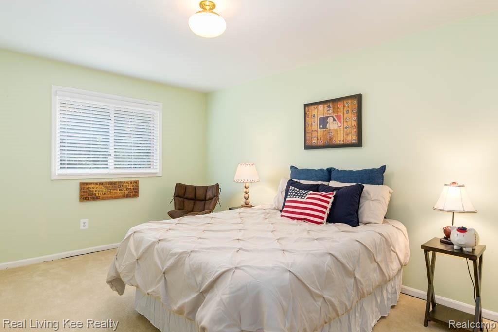 1784 Snowden Circle Rochester Hills, MI 48306 - Photo 32 of 49