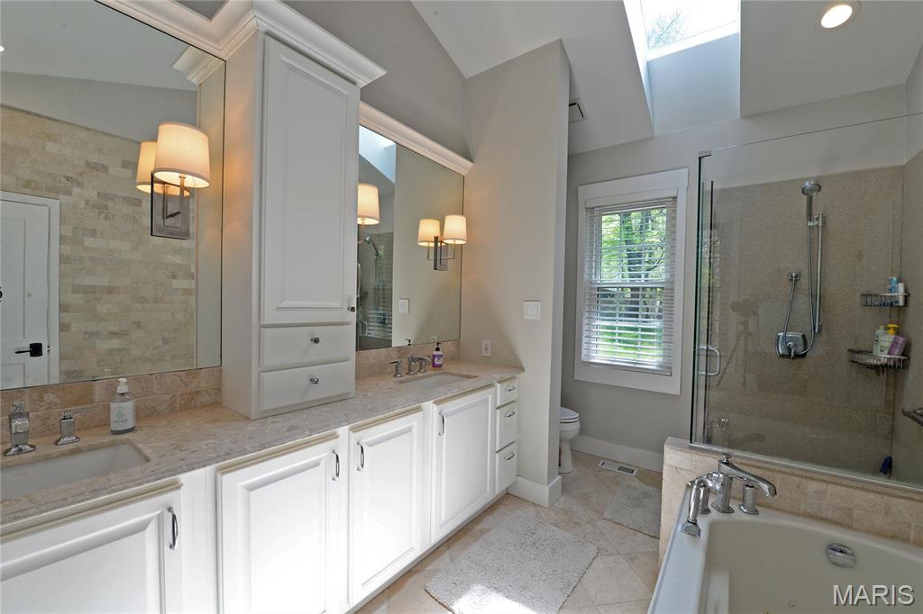 1306 South Geyer Road St. Louis, MO 63122 - Photo 19 of 61