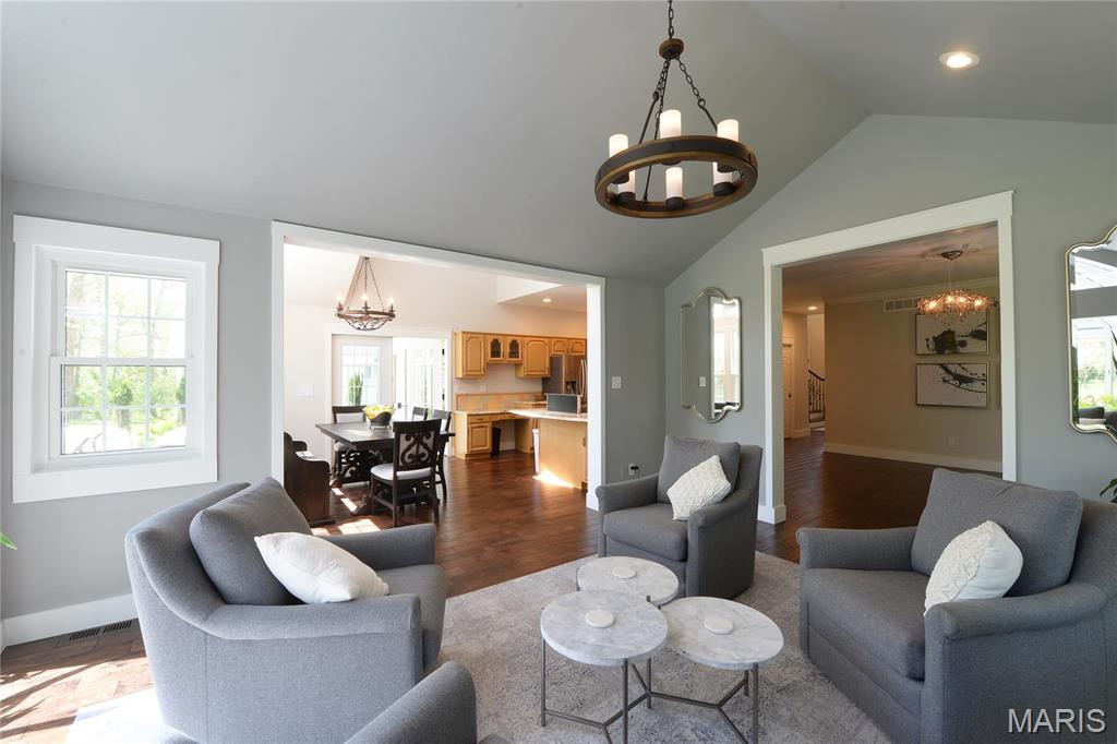 1306 South Geyer Road St. Louis, MO 63122 - Photo 28 of 61