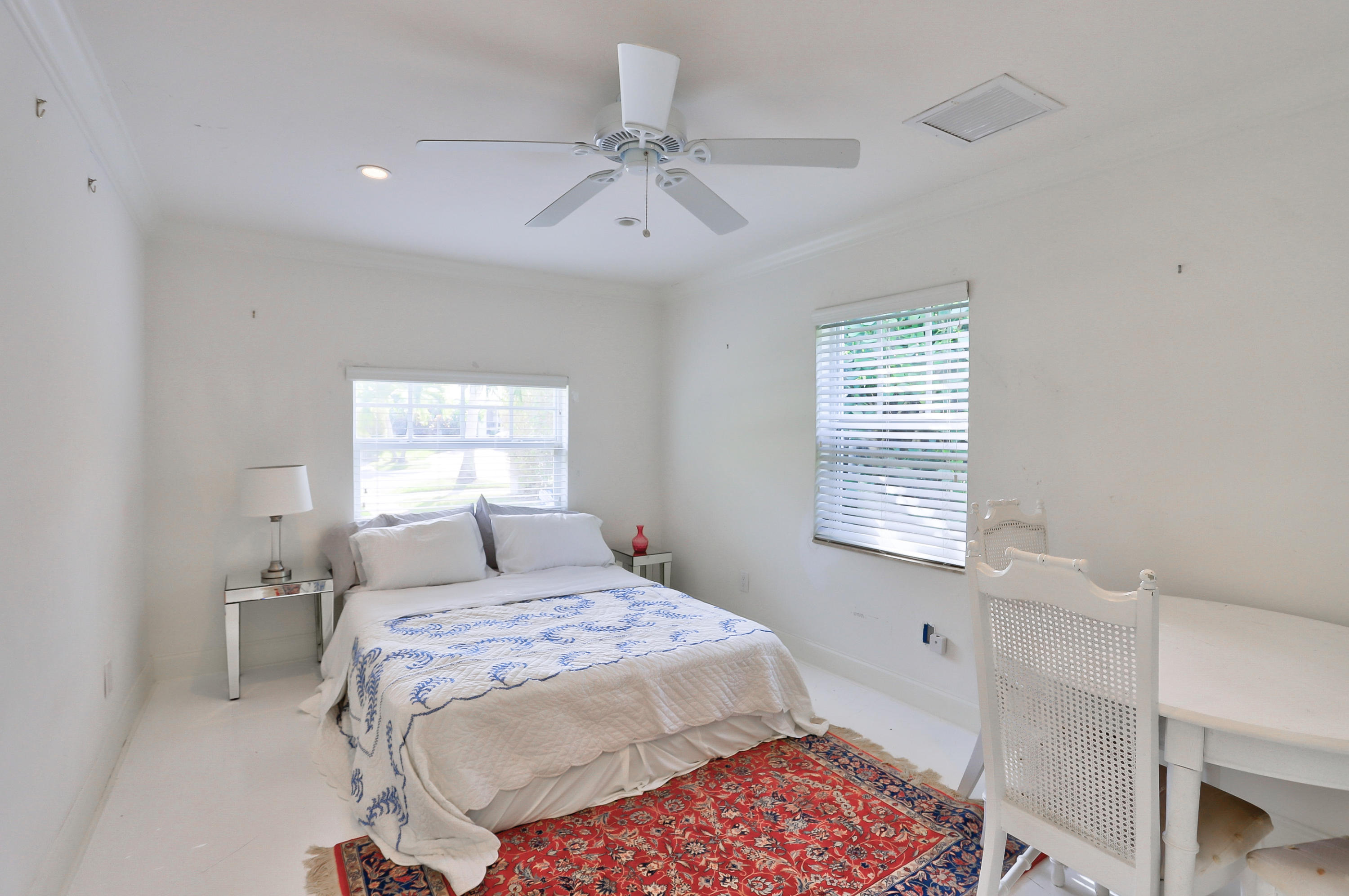 255 Pilgrim Road West Palm Beach, FL 33405 - Photo 12 of 19 Guest Bedroom