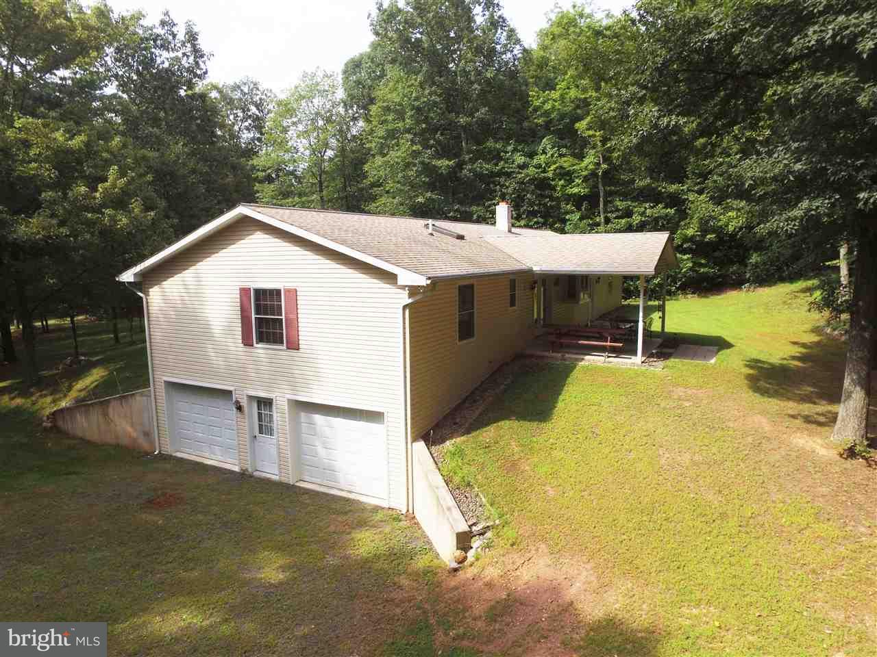 804 Huckleberry Road New Bloomfield, PA 17068 - Photo 4 of 25 Gallery Image 4