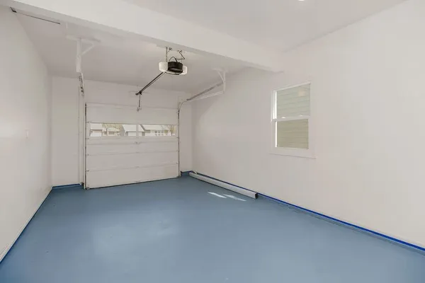 $276,350 | 709 West Clay Street, Harrisonville, MO 64701