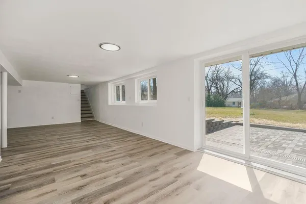 $276,350 | 709 West Clay Street, Harrisonville, MO 64701