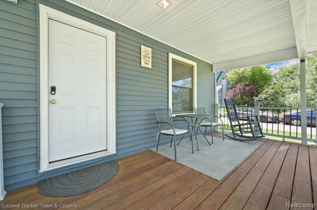 3251 Springbrook Street Ann Arbor, MI 48108 - Photo 3 of 17